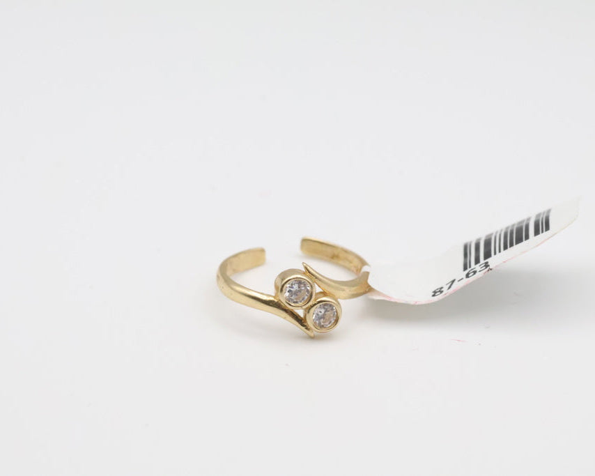 Anillo Del Pie Piedra Blanca 14kt zirconia Weight 0.9g