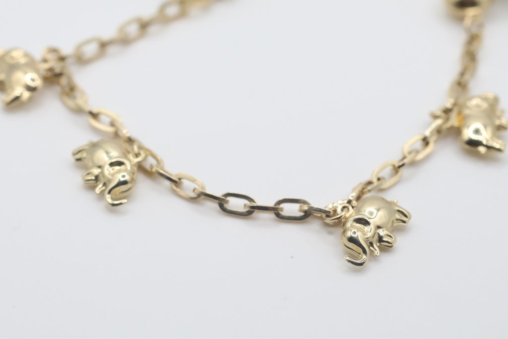 Manillas 14kt Weight 5.05g