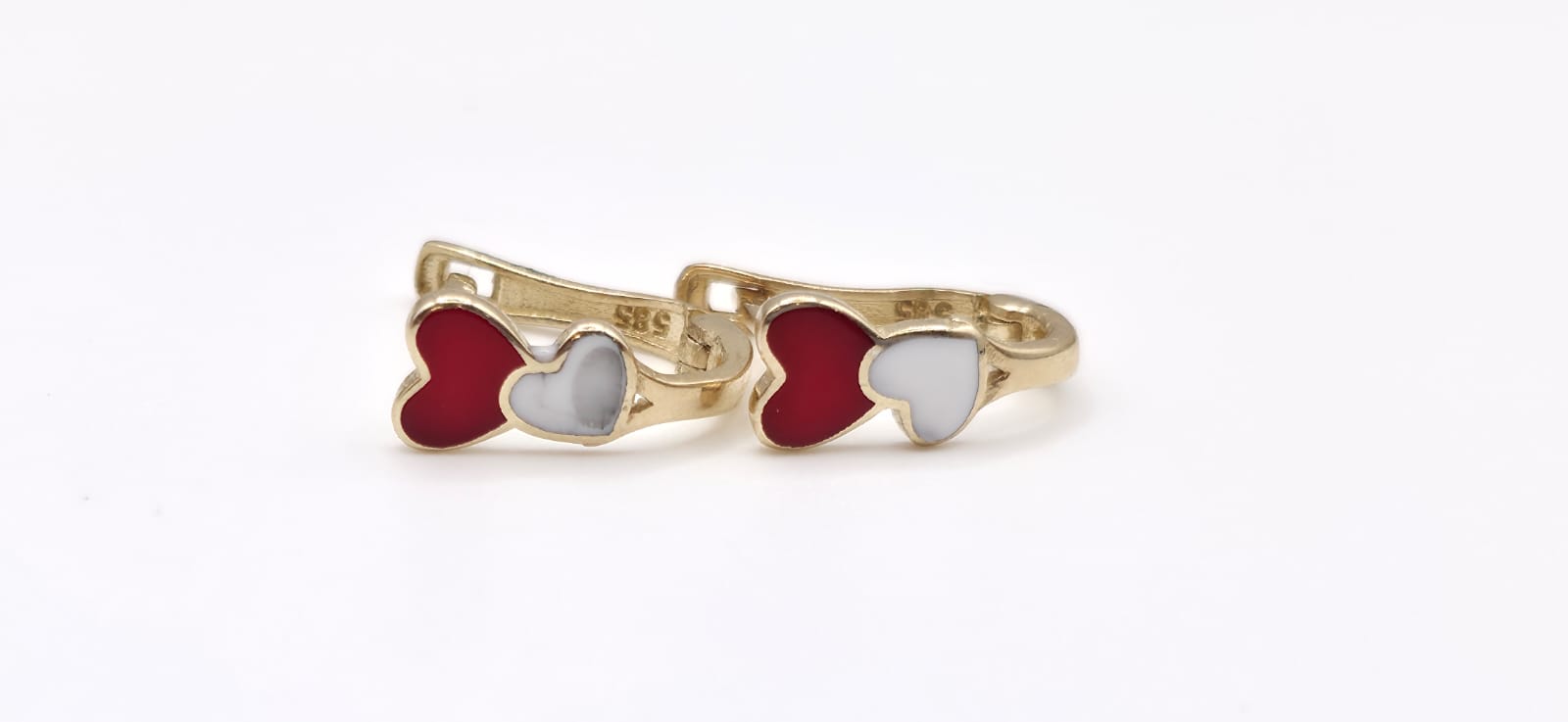 Aretes Corazon 14kt Rojo y Blanco Size 8mm x 4mm Weight 1.0g
