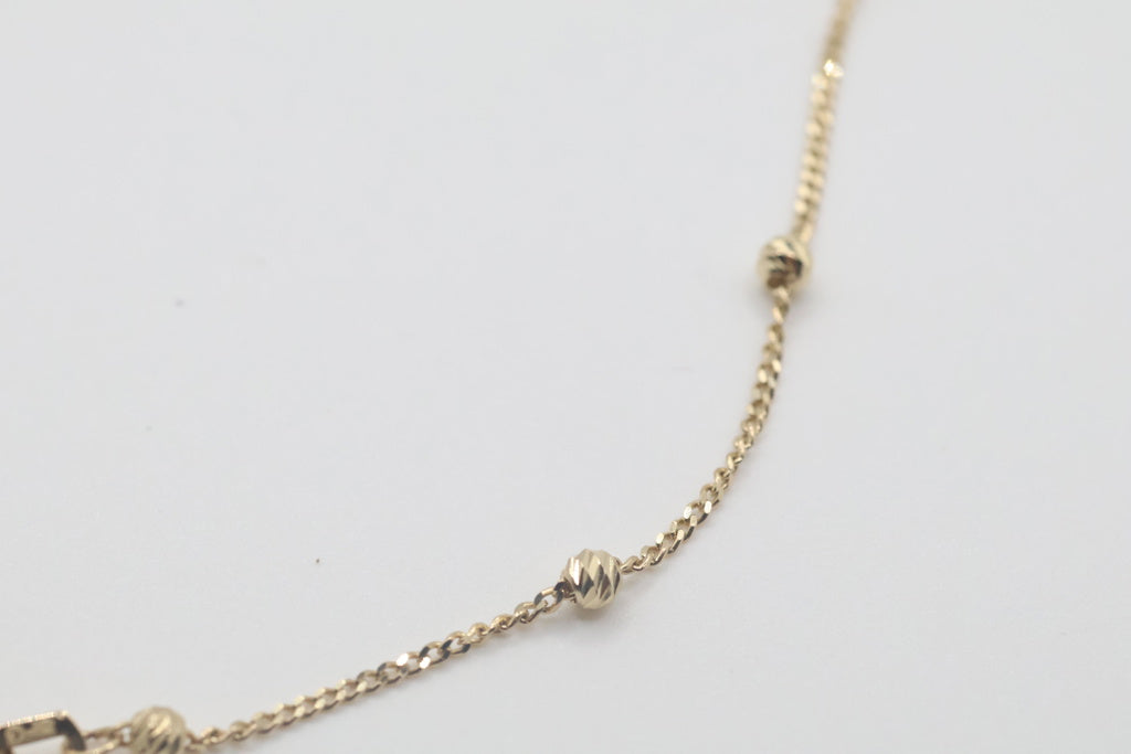 Manillas 14kt Weight 1.14g