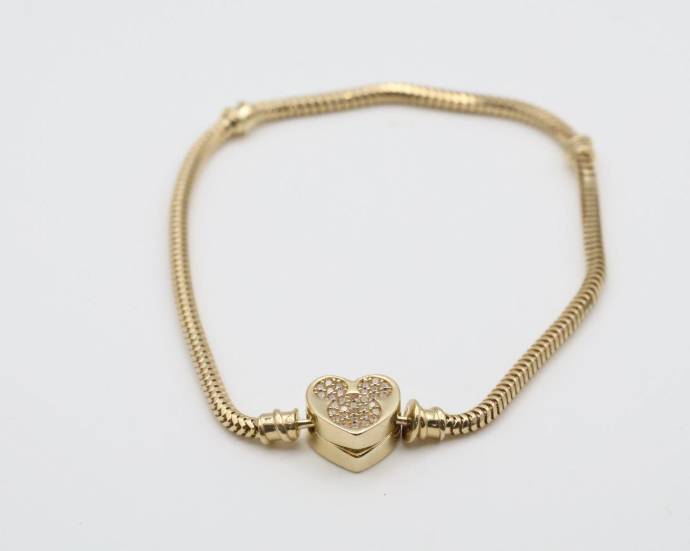 Manillas 14kt Weight 7.5g