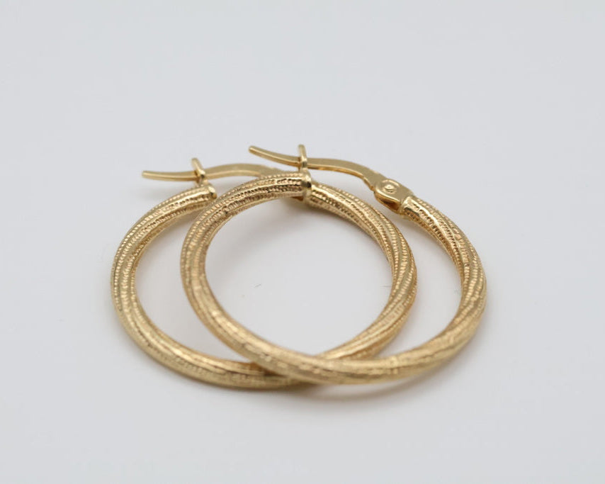 Argollas 14kt Size 25MM Weight 1.4g