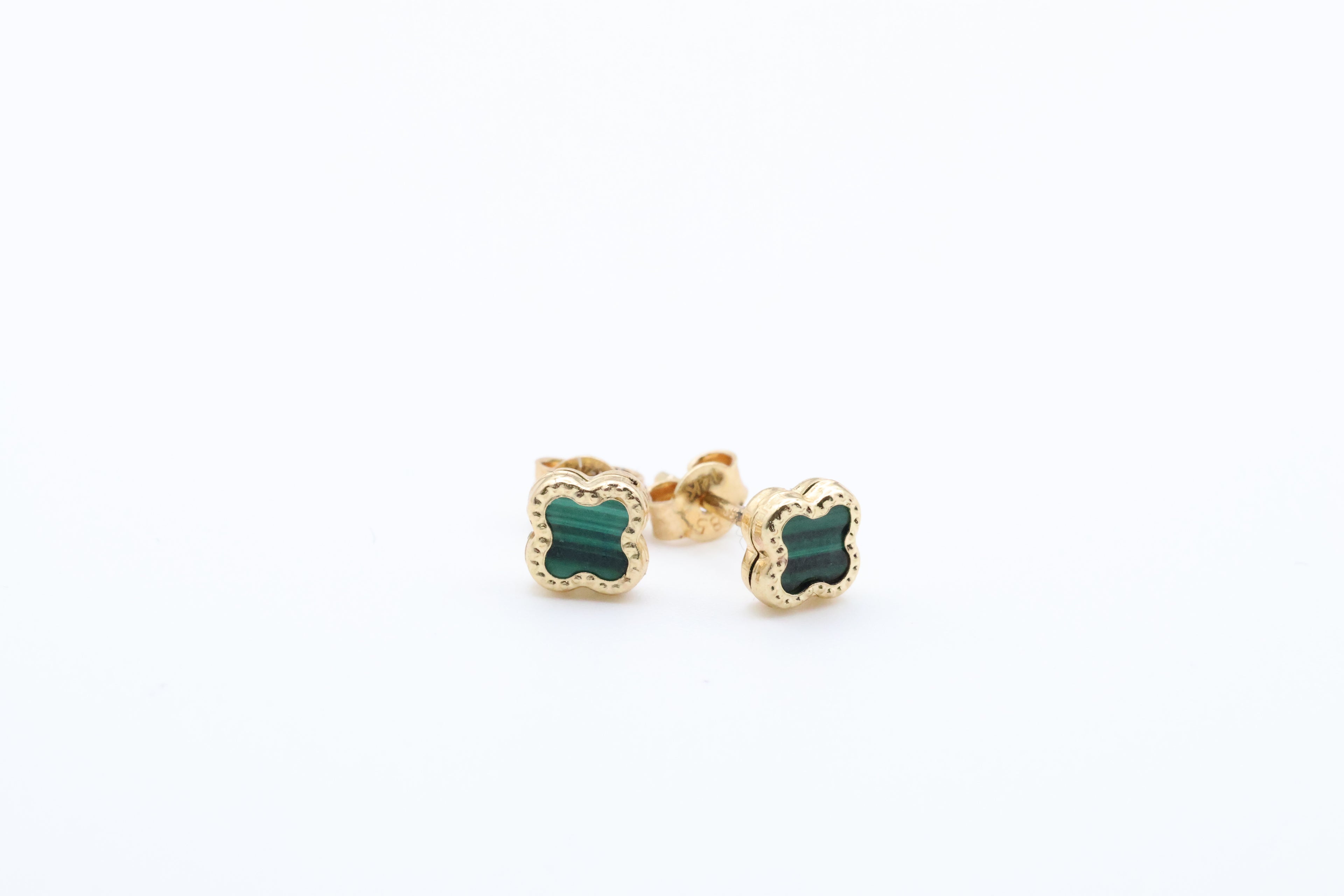 Aretes Flor Verde 14kt Size 6mm