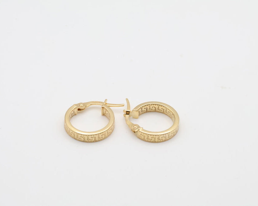 Argollas 14kt Weight 1.10g