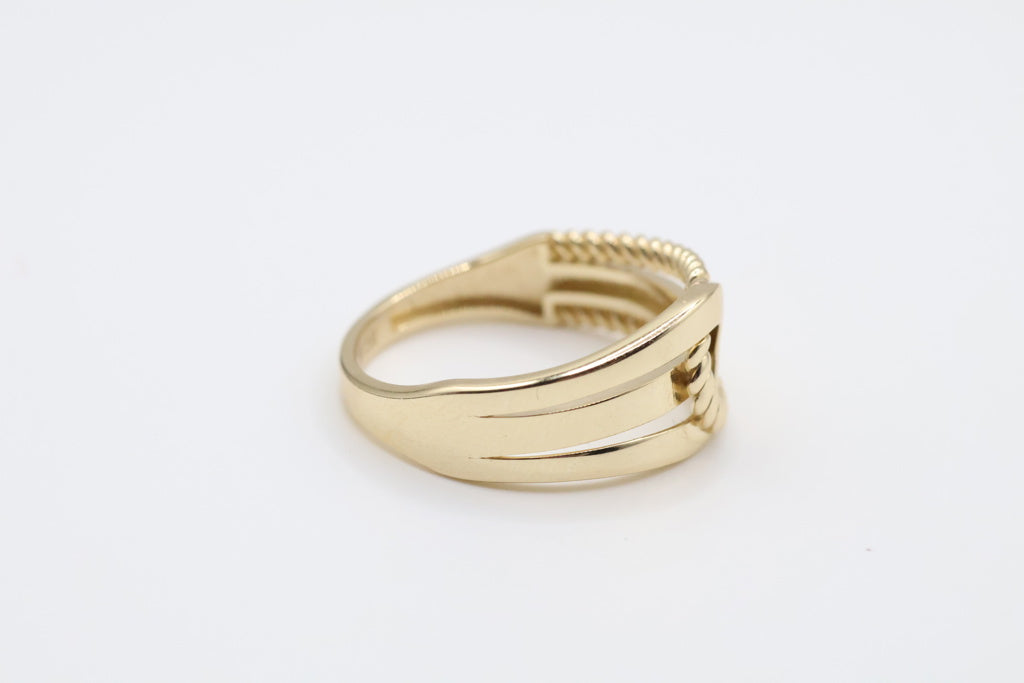 Anillo de Mujer 10Kt Weight 2.35g