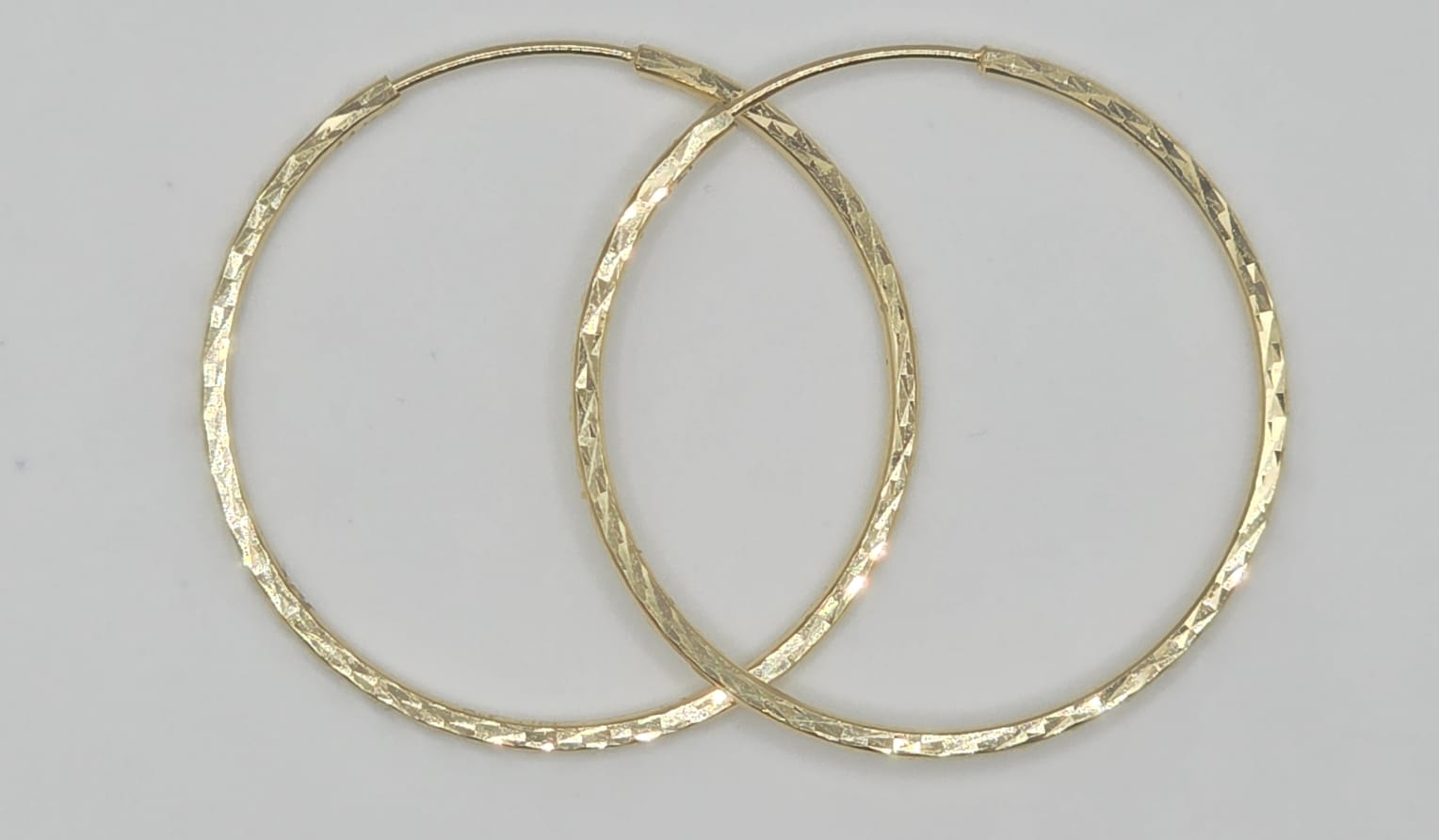 Argollas 14kt Size 43mm Weight 3.1g