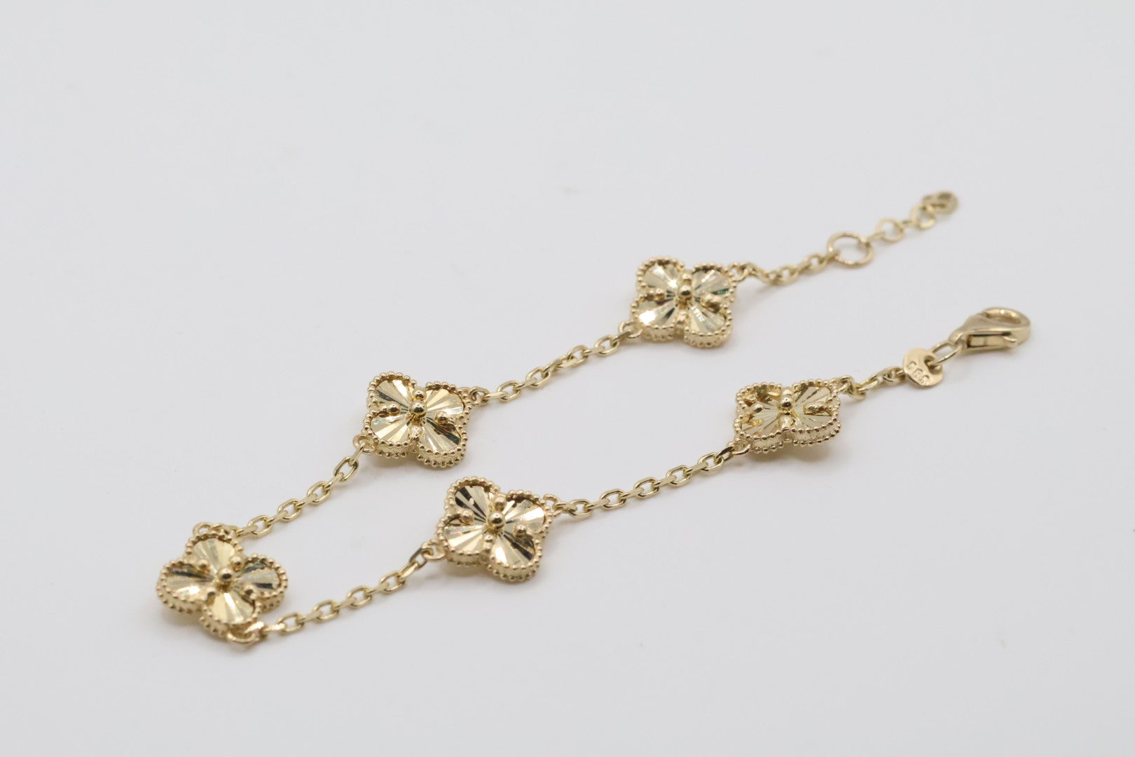 Manillas 5 Flores 14kt Weight 6.2g