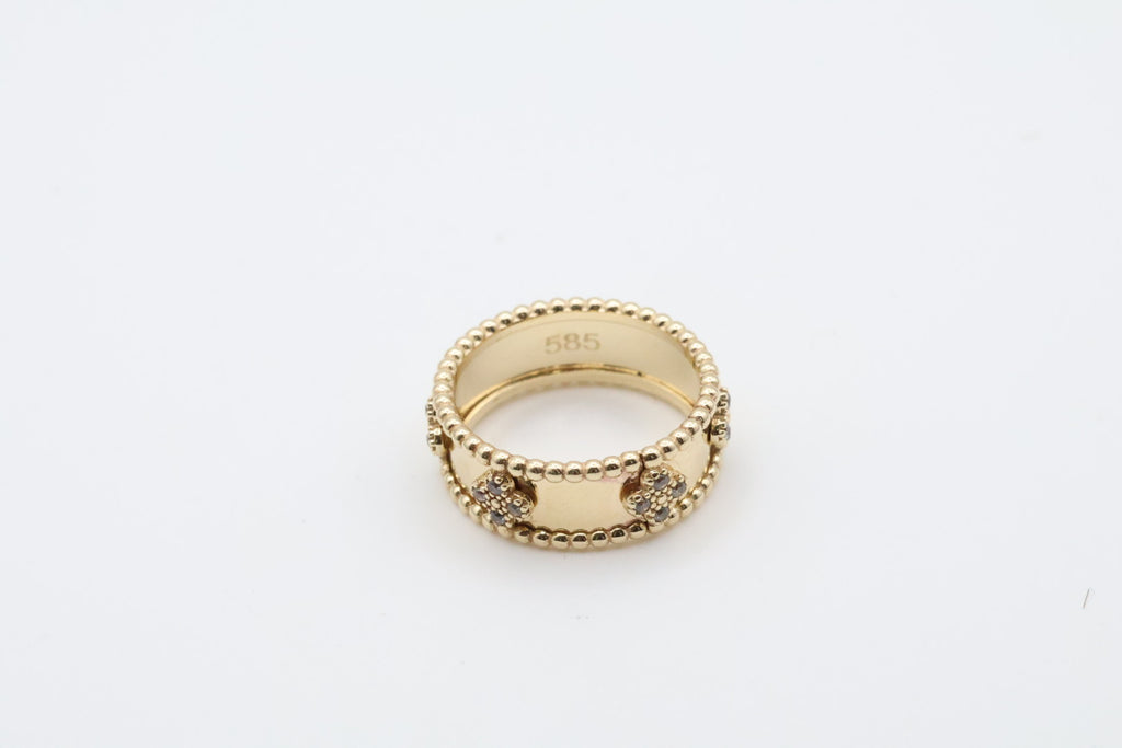 Women's Ring 14kt Weight 4g