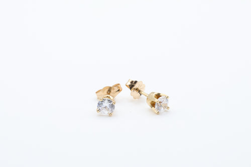 14kt 1 zirconia Size 4mm