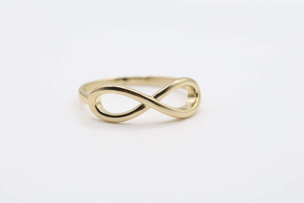 Anillo de Mujer 10Kt Weight 1.98g