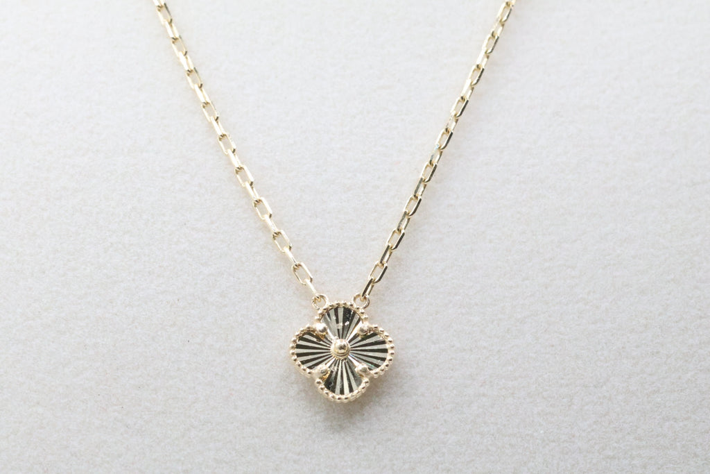 Cadena 1 flor 14kt Size 18" Weight 4.58g