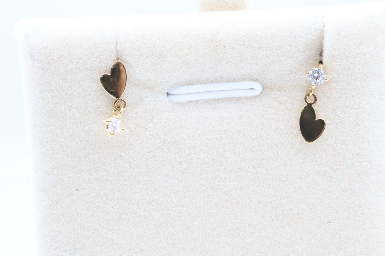 Aretes Corazon 14kt 1 zirconia