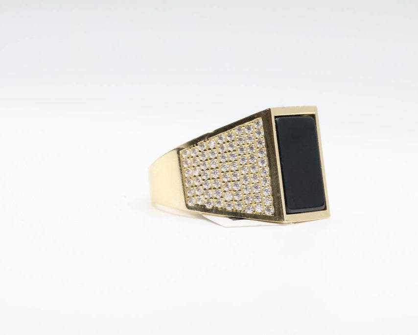 Anillo De Hombre 14kt zirconia Weight 6.6g
