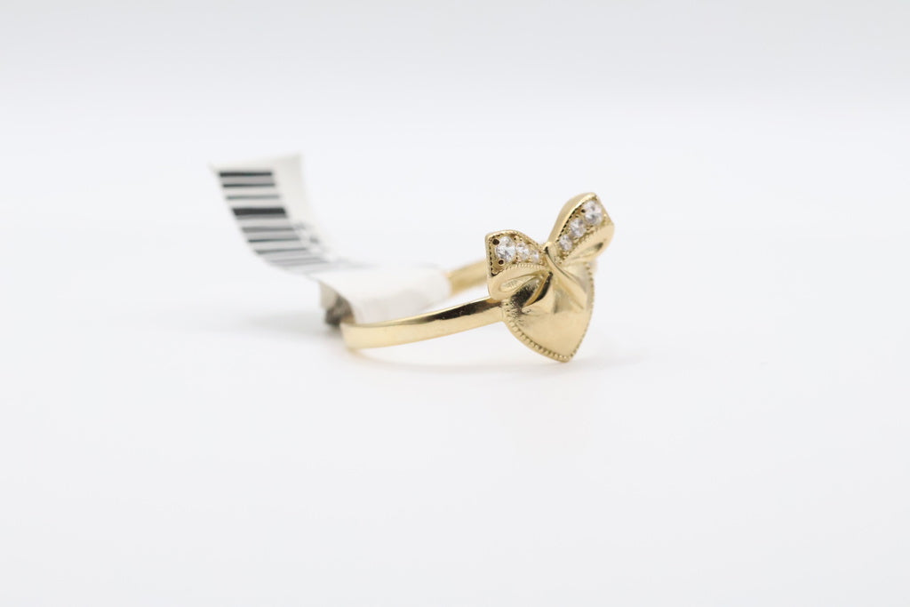 Anillo de Mujer Corazon Y Lazo 10Kt Weight 2.2g