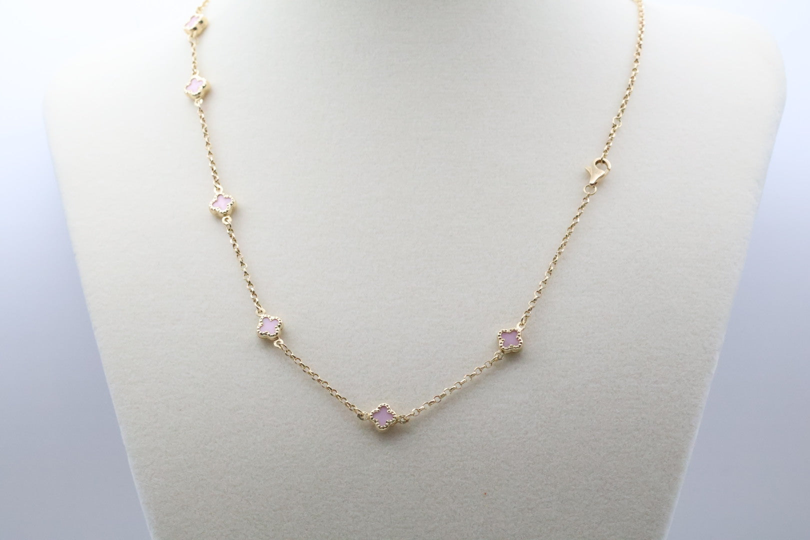 Pink Flower Chain 14kt Pink Size 16" Weight 6.1g