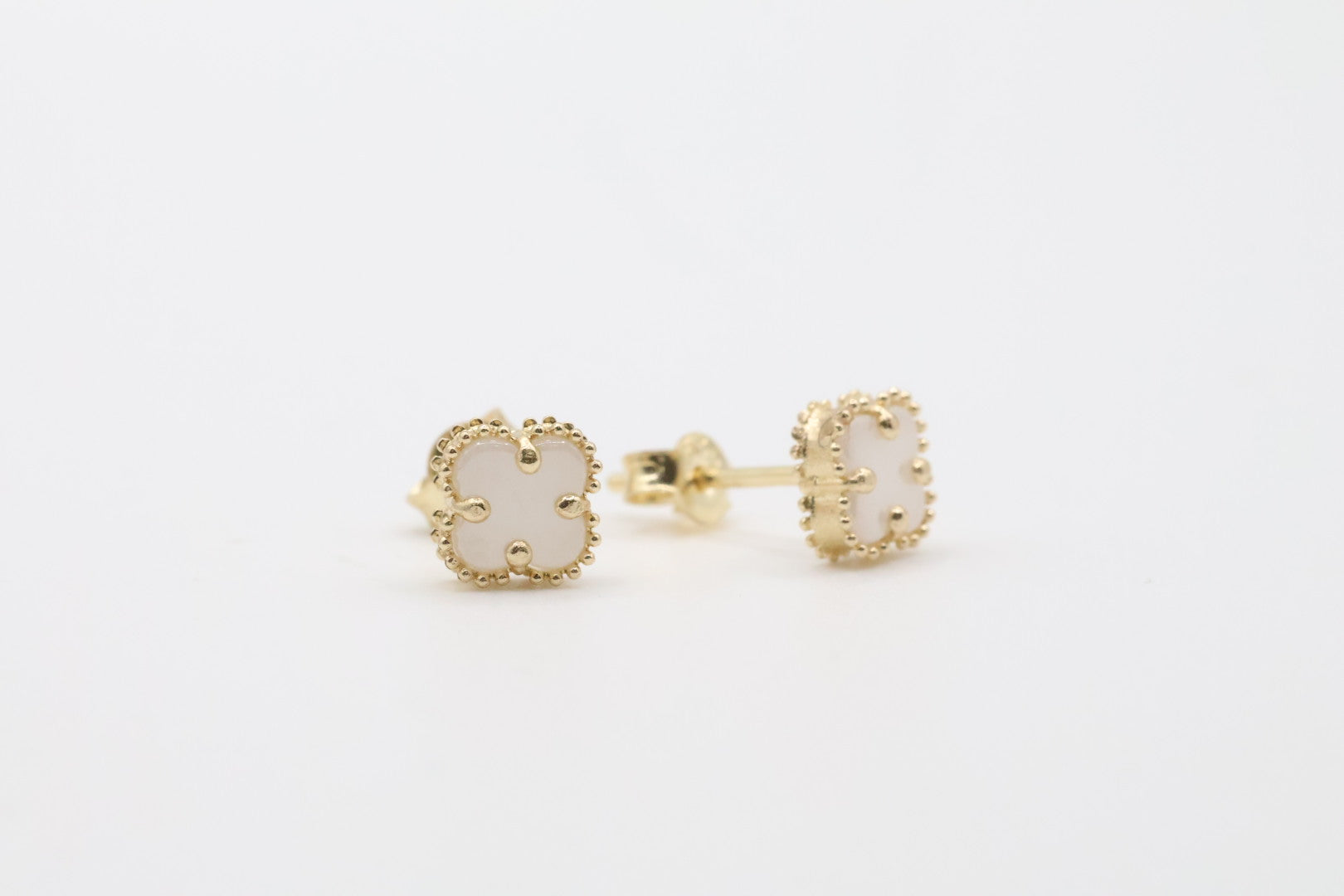 Aretes 14kt Size 7mm Weight 1.35g