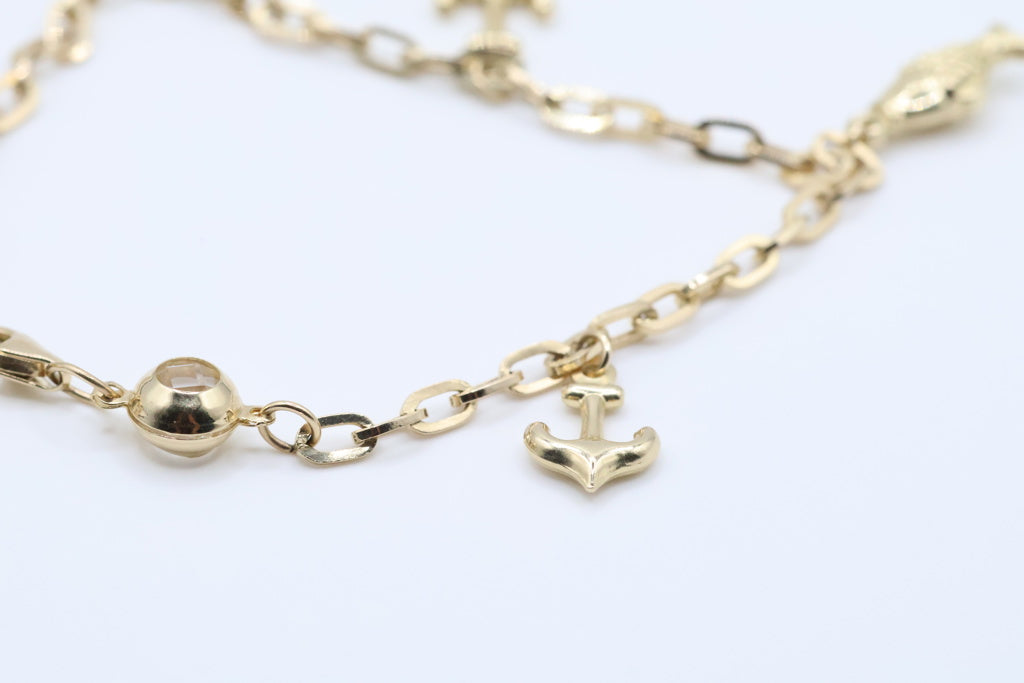 Manillas 14kt Weight 5.03g