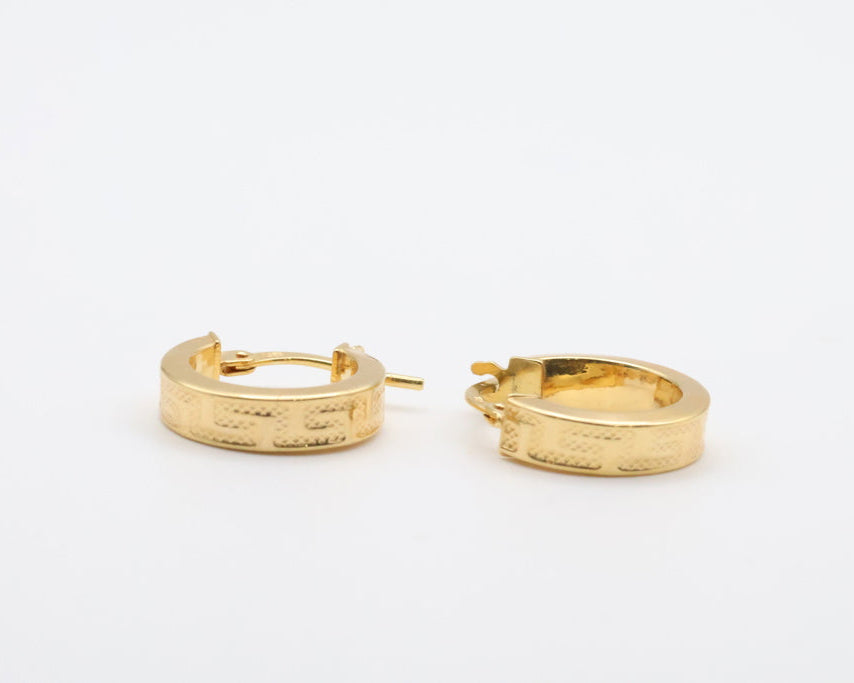 Argollas 14kt Weight 1.55g