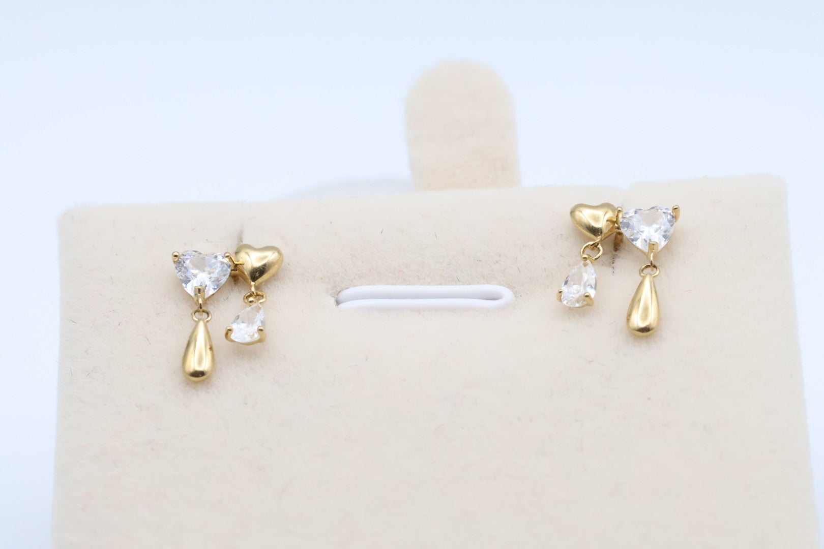 Aretes Gotas y Corazones 14kt zirconia