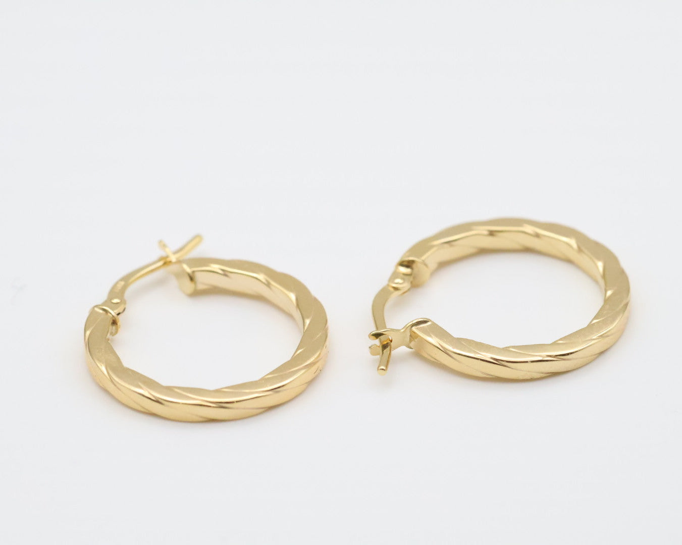 Argollas Argollas Torcidas 14kt Size 19mm Weight 1.4g