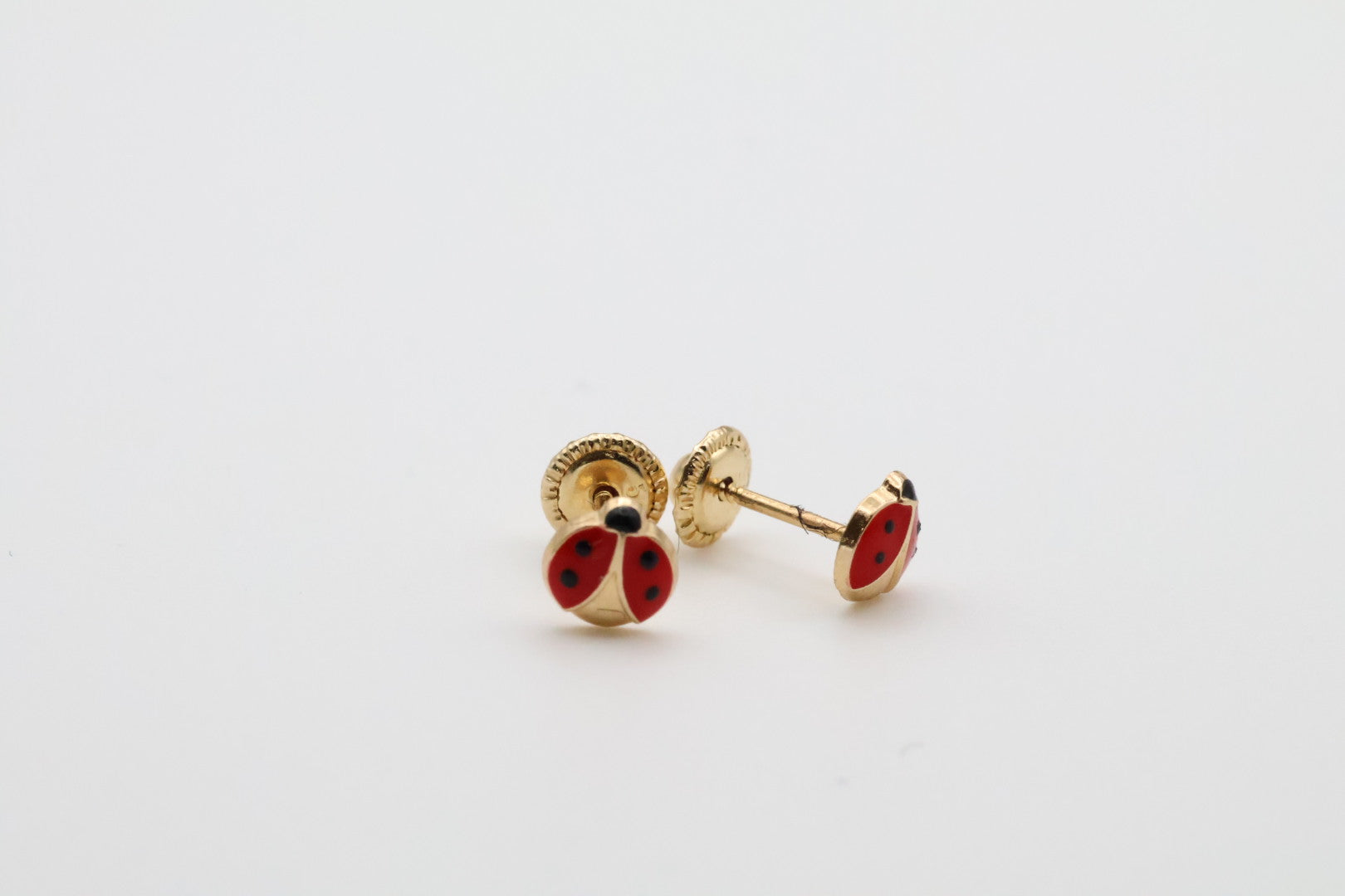 Aretes Mariquita 14kt Rojo Size 5mm
