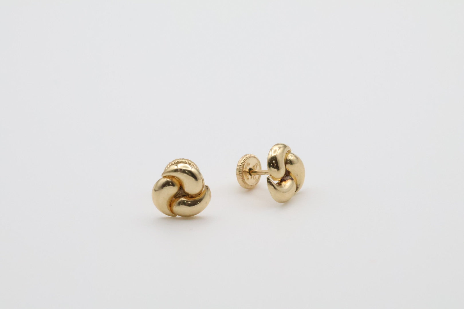 Aretes Nudos 14kt Size 7.5mm
