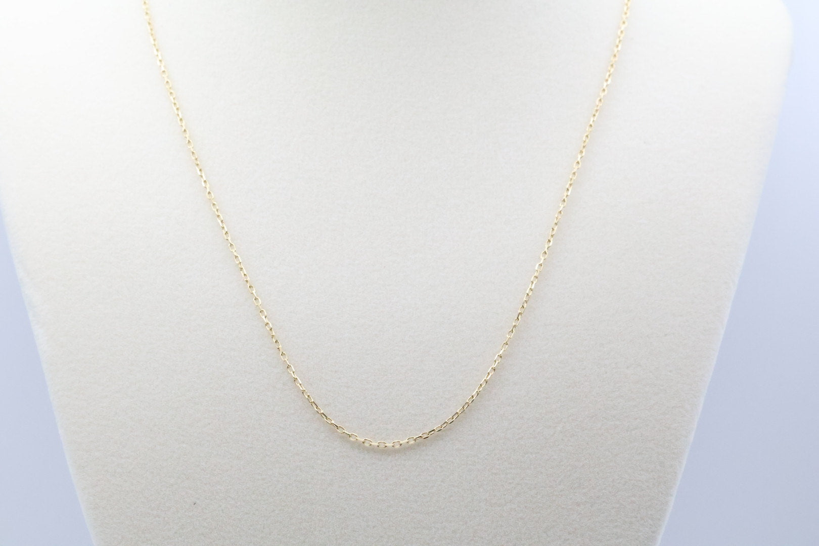 Chain 14kt Size 0.5mm 18" Weight 2g