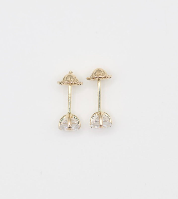 Aretes Cuadrado 14kt Size 4mm