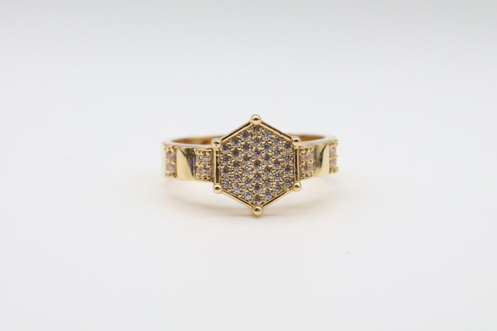 Women's Engagement Ring 14kt zirconia Weight 3.2g