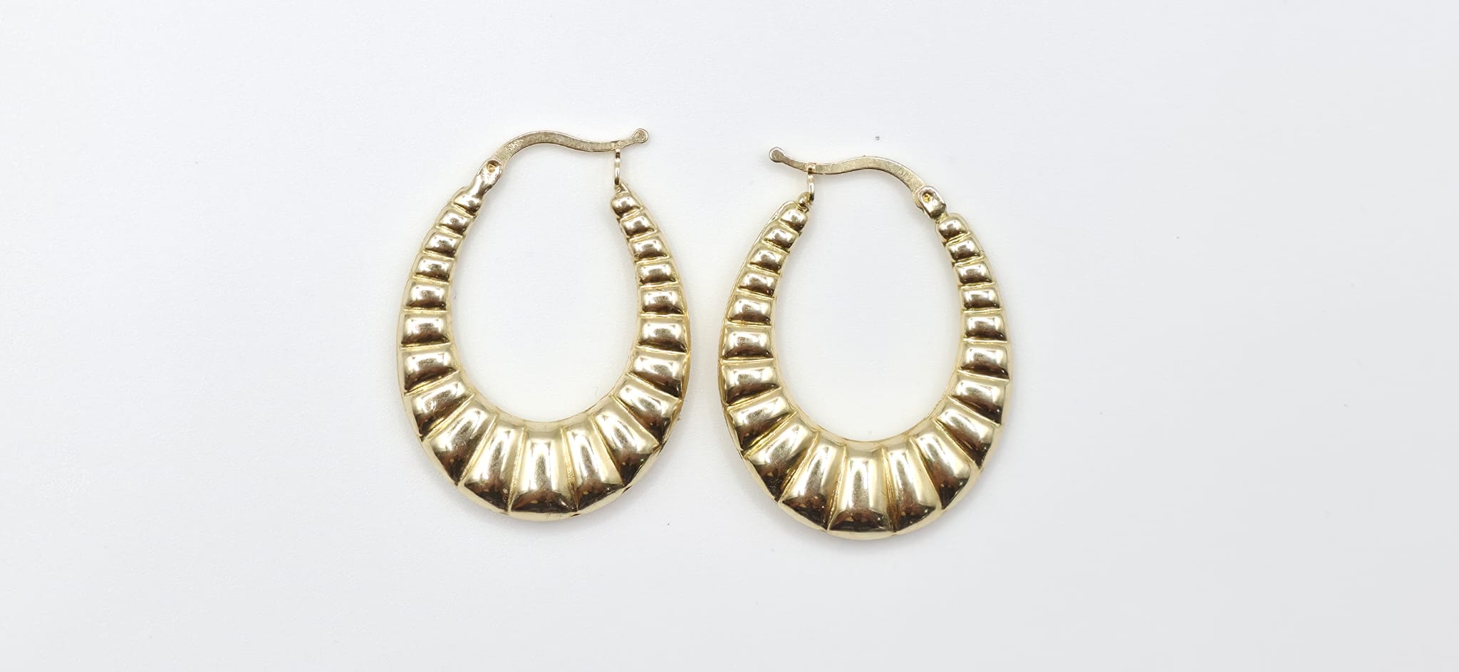 Hoops Hoops 14kt Size 27mm x 20mm Weight 2.2g