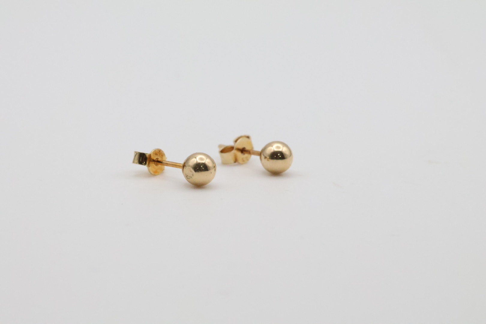 Dormilonas Earrings 14kt Size 4mm
