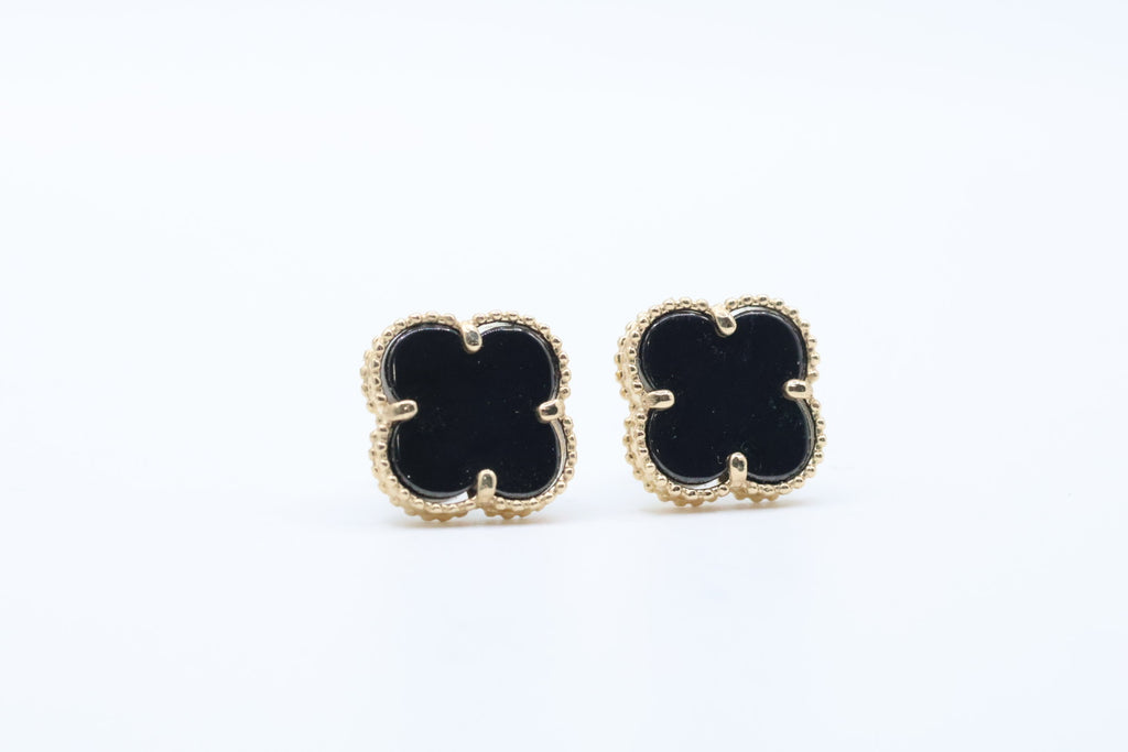 Aretes Flor Negra 14kt Size 13mm Weight 3.97g
