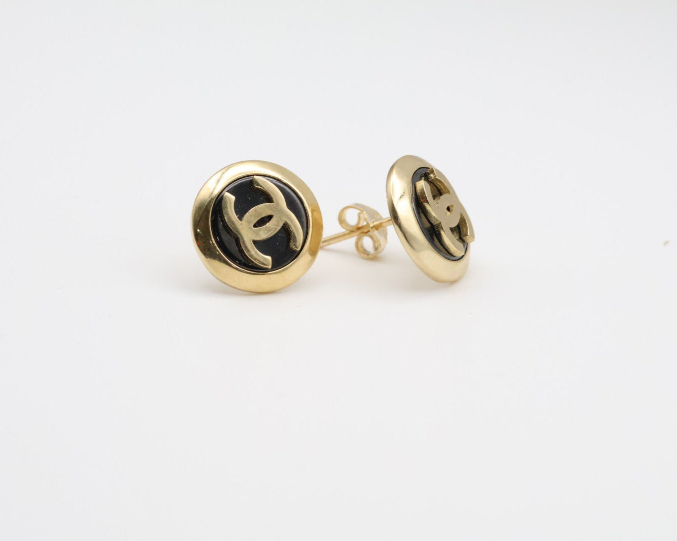 14kt Gold and Black Earrings Size 12mm