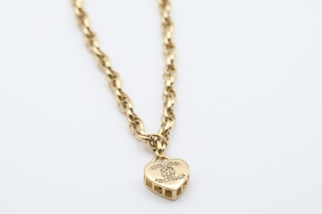 14kt Weight 3.6g Handles