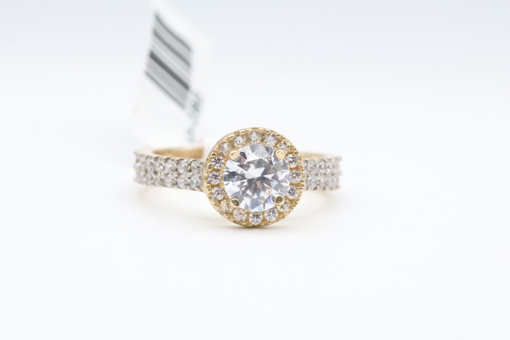 Anillo de Mujer Compromiso Solitaro 14kt zirconia Weight 4.0g