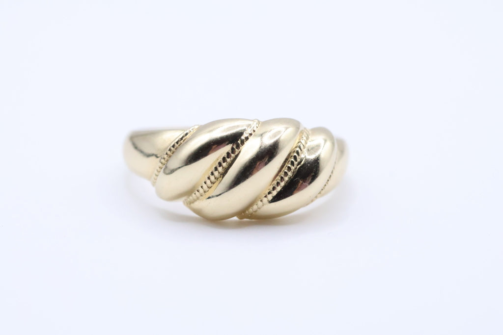 Anillo de Mujer 10Kt Weight 3.36g