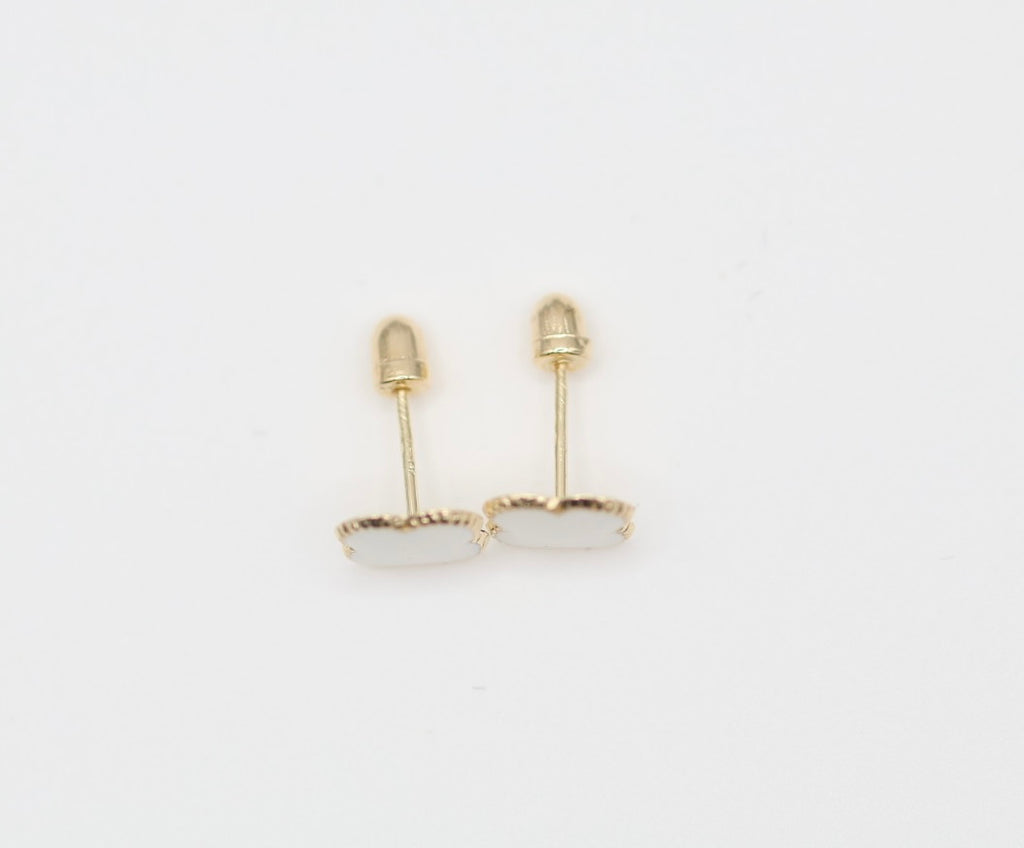 Aretes Flor Blanca 14kt Size 6mm