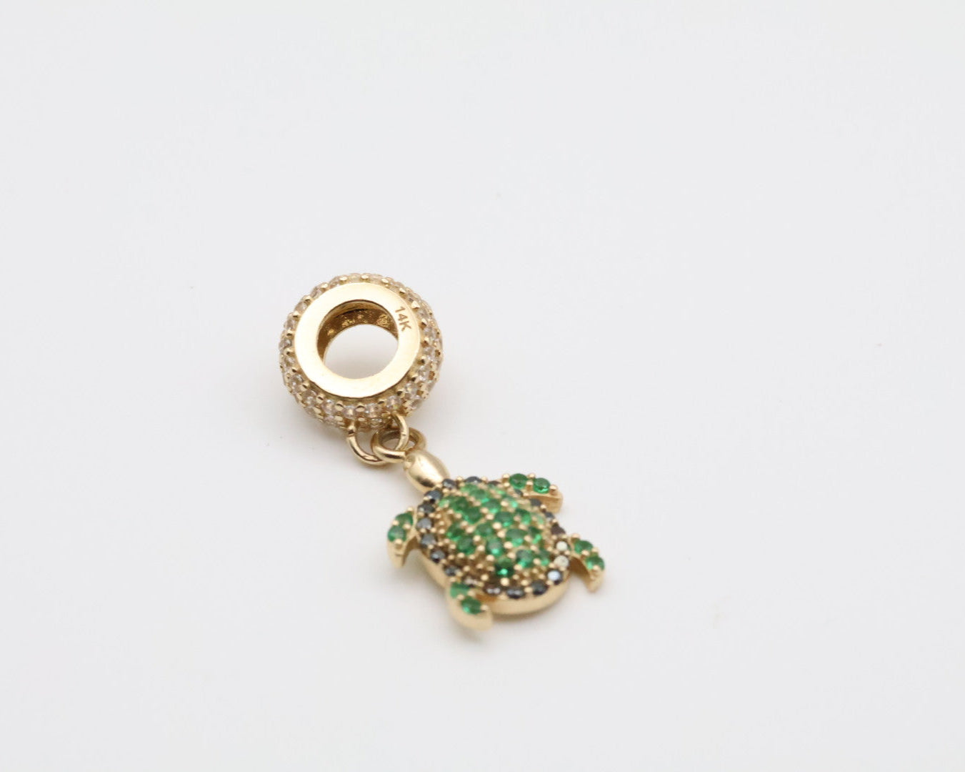 Dijes Tortuga 14kt zirconia Weight 1.8g