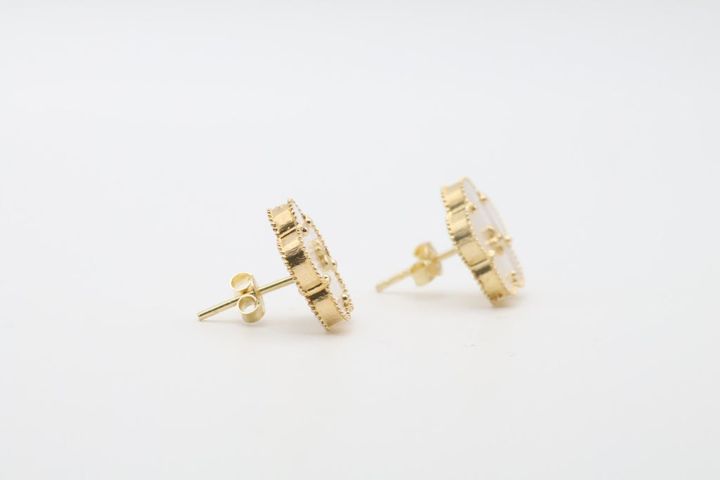 Aretes Flor 14kt Size 13mm Weight 2.3g