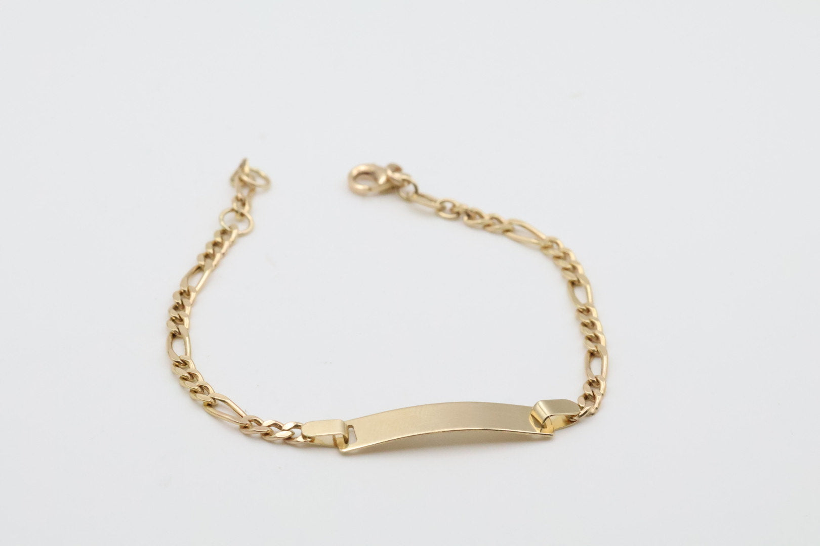 Girl's bracelets 14kt Weight 2.2g